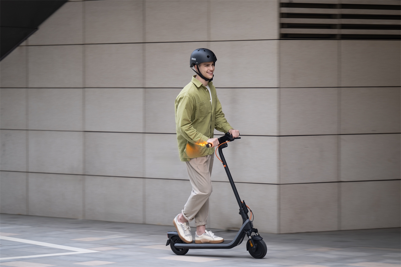 NINEBOT MONOPATTINO ELETTRICO E2 PLUS E II POWERED BY SEGWAY-11