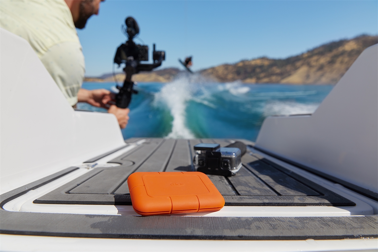 1TB RUGGED SSD USB-C-3